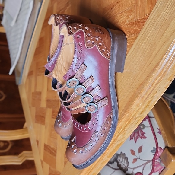 John Fluevog Mary Janes Adrian Alli - Picture 4 of 5